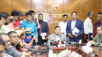 জরুরি অবস্থা জারির বিষয়টি ‘গসিপ’: স্বরাষ্ট্রসচিব