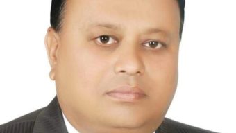 জ্ঞাত আয়বহির্ভূত সম্পদ অর্জনের অভিযোগে খুলনা-৬ আসনের সাবেক সাংসদ আক্তারুজ্জামান বাবুর নামে দুদকের মামলা