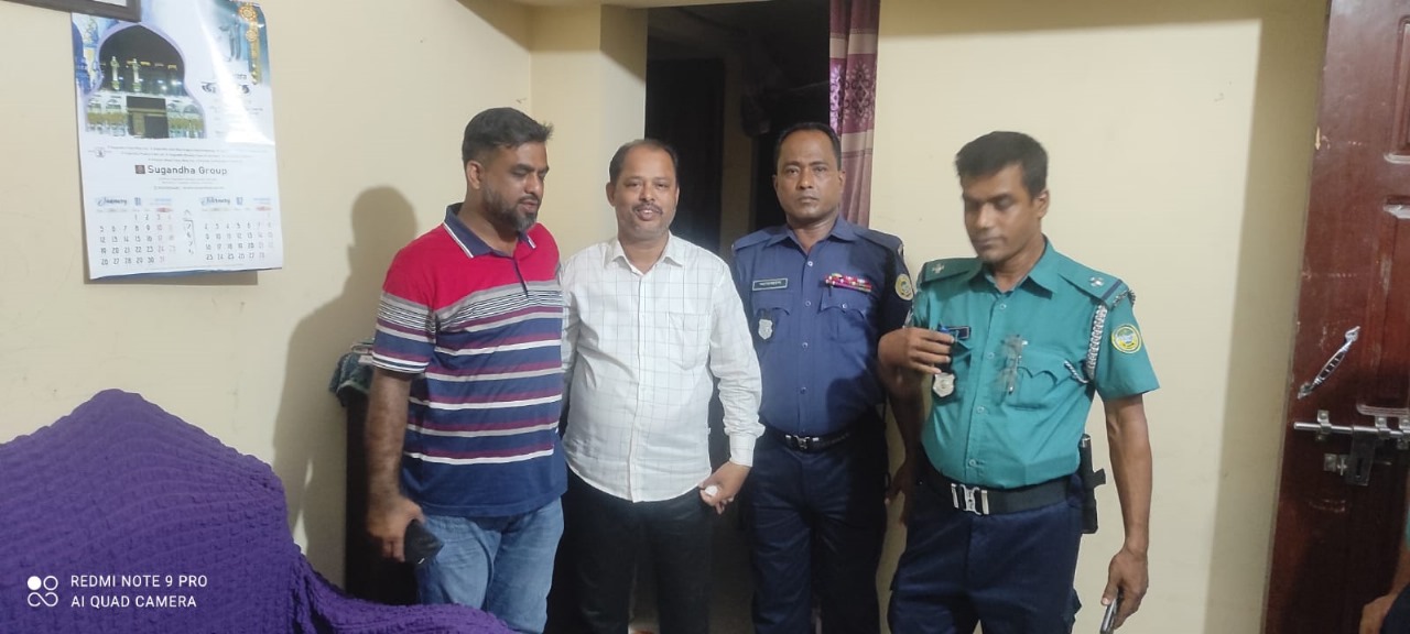হিজলায় একাধিক মামলার আসামী ইউপি চেয়ারম্যান আটক।