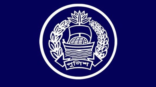 ‘আসুন, গুজবে কান না দিই’