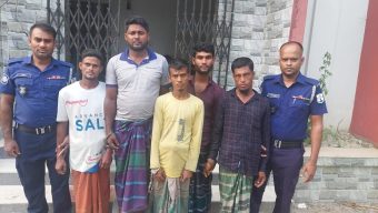 নীলকমল নৌ পুলিশের অভয়াশ্রম অভিযানে আটক-৫