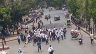 আবারও ঢাকা কলেজ ও সিটি কলেজের শিক্ষার্থীদের সংঘর্ষ