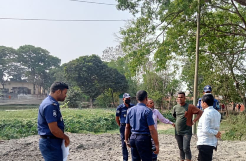 সরাইলে কৃষি জমি থেকে মাটি কেটে  নালা ভরাট, দুই ব্যক্তিকে কারাদন্ড”
