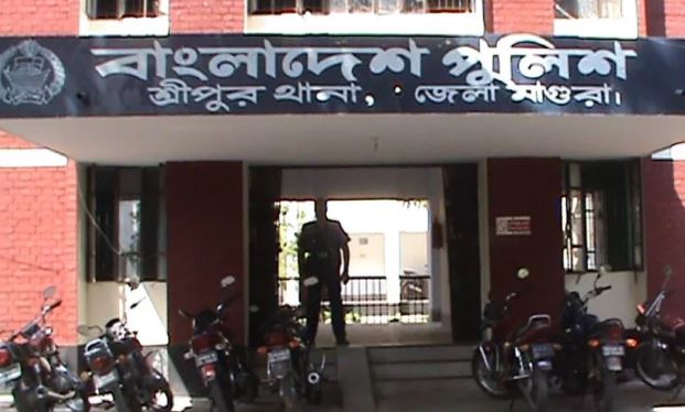 মাগুরায় বিএনপির দুই গ্রুপের সংঘর্ষ, আহত ৩০