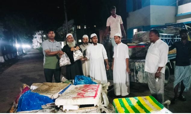 জব্দ করা ৩০ মণ জাটকা দেওয়া হলো এতিমখানায়”