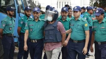 সাবেক আইজিপিসহ আইনশৃঙ্খলা বাহিনীর শীর্ষ কর্মকর্তাদের তদন্ত প্রতিবেদন দাখিলের সময় আবার বাড়ল”