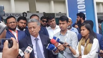 নির্বাচিত সরকারের মাধ্যমে গণতান্ত্রিক ধারা অব্যাহত রাখতে হবে: আমির খসরু”