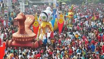 মঙ্গল শোভাযাত্রার নাম বদলে ‘বর্ষবরণ আনন্দ শোভাযাত্রা’