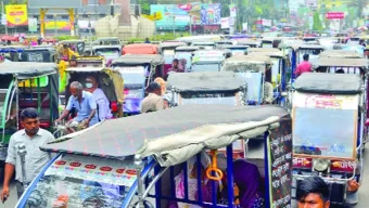 বিদ্যুৎ গিলে খাচ্ছে অবৈধ অটোরিকশা