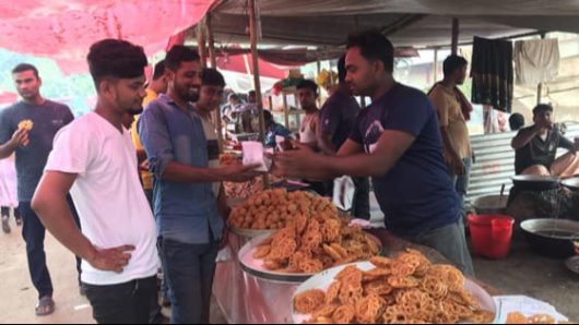 রাজশাহীর বাঘায় ঈদ মেলায় জিলাপী বিক্রি কোটি টাকা”