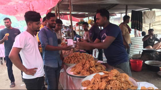 রাজশাহীর বাঘায় ঈদ মেলায় জিলাপী বিক্রি কোটি টাকা”
