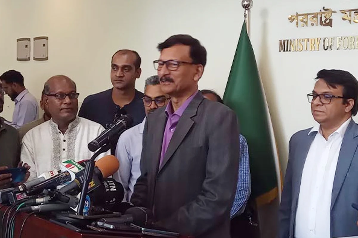 হাসিনাকে ফেরানোর বিষয়ে চূড়ান্ত কিছু হয়নি : পররাষ্ট্র উপদেষ্টা