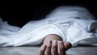 তালায় পরকীয়ার বলি যুবক ফাঁসানো হচ্ছে সাইফুল নামে এক নিরীহ ব্যবসায়ীকে