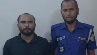বাউফলে  ৫০০ পিচ ইয়াবাসহ স্বেচ্ছাসেবক দলের নেতা গ্রেপ্তার