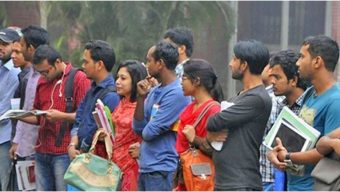 দেশে বেকার বেড়েছে ১ লাখ ৬০ হাজার