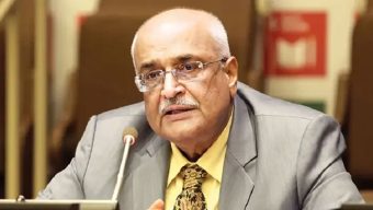 ‘রাজনীতিবিদরা পালিয়েছে, ব্যবসায়ীরা ম্রিয়মাণ, আমলারা পূর্ণ শক্তিতে পুনরুজ্জীবিত’