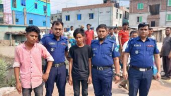 কিশোর গ্যাংয়ের ছুরিকাঘাতে হত্যার ঘটনায় আটক ২”