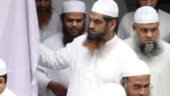 নারী বিষয়ক সংস্কার কমিশন বাতিলসহ চার দাবিতে সরকারকে চাপে রাখতে মাঠে হেফাজত