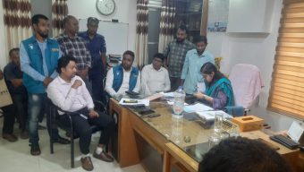 যশোর বিআরটিএতে দুদকের অভিযান, দালাল আটক