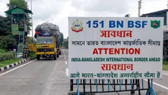 স্থলপথে বাংলাদেশি পণ্যে বিধিনিষেধ ভারতের, কী প্রভাব পড়তে পারে