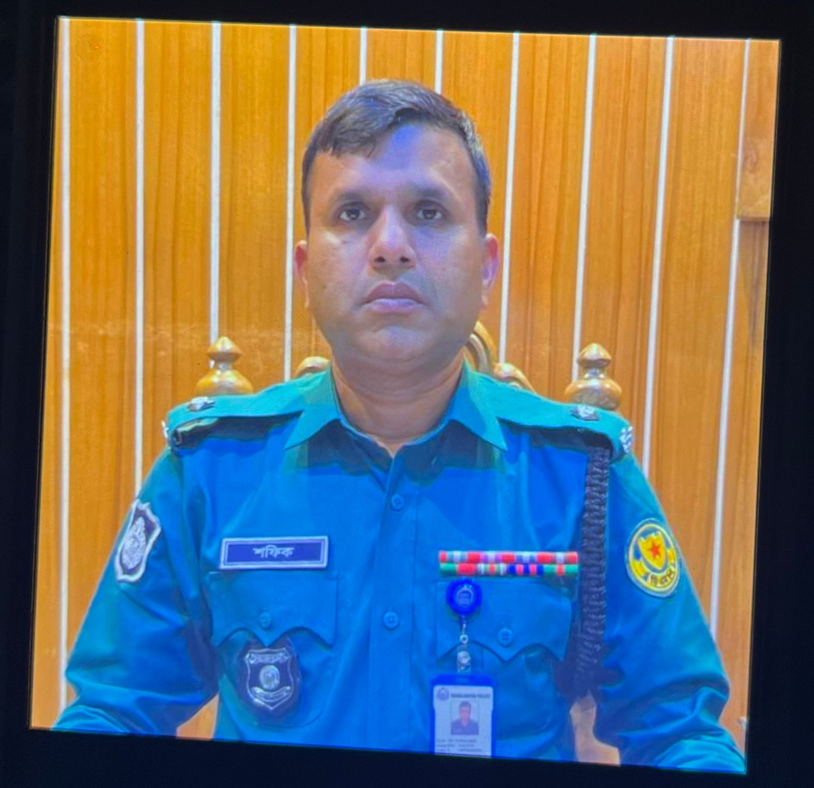 আওয়ামিলীগের দোষর হয়েও মিরপুরের শাহ আলী থানার ওসি”