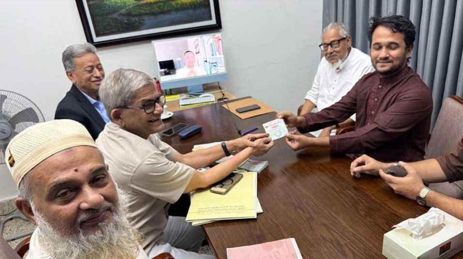 বিএনপিতে যোগ দিলেন জুলাই শহীদ মুগ্ধর ভাই স্নিগ্ধ