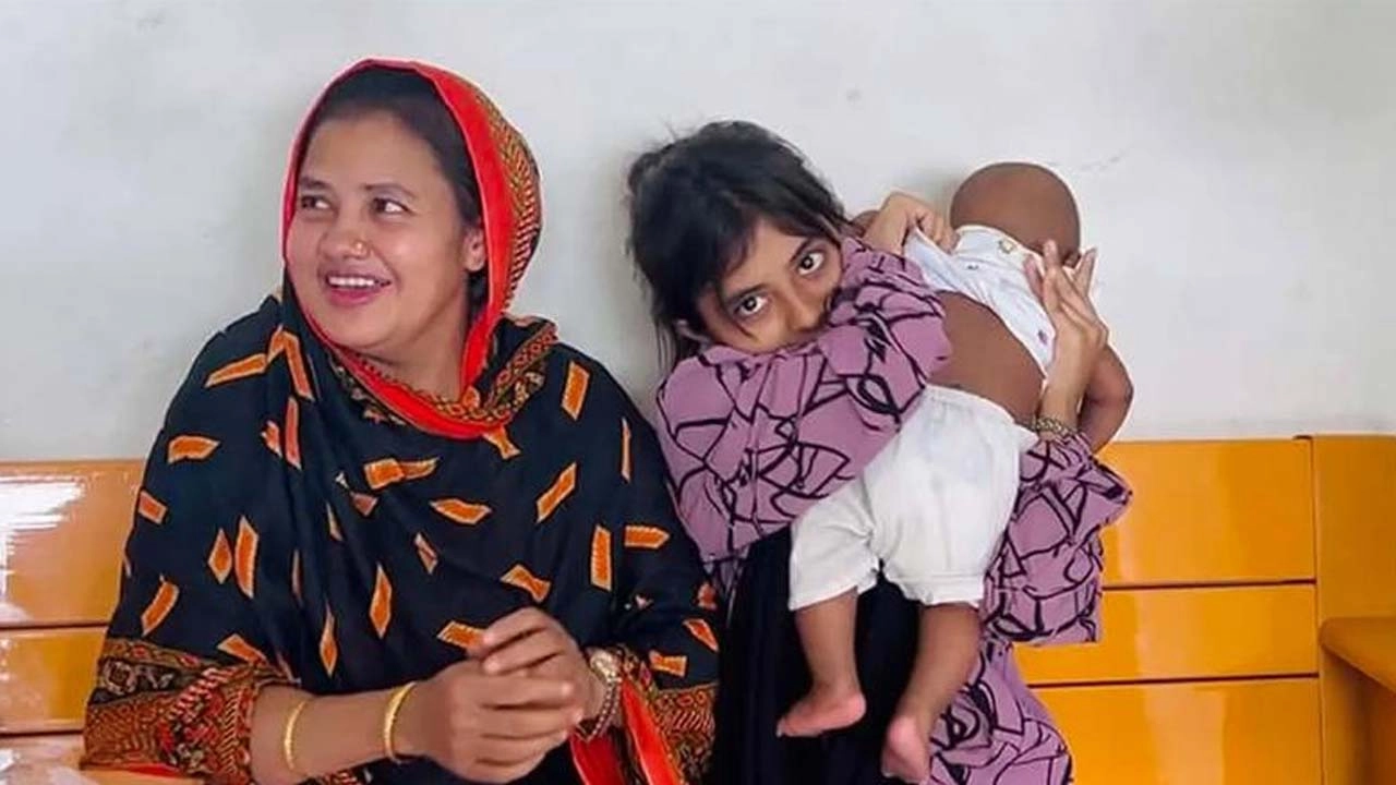 আদালতের আদেশে ৭ মাসের সন্তান ফিরে পেল ১৩ বছরের কিশোরী মা