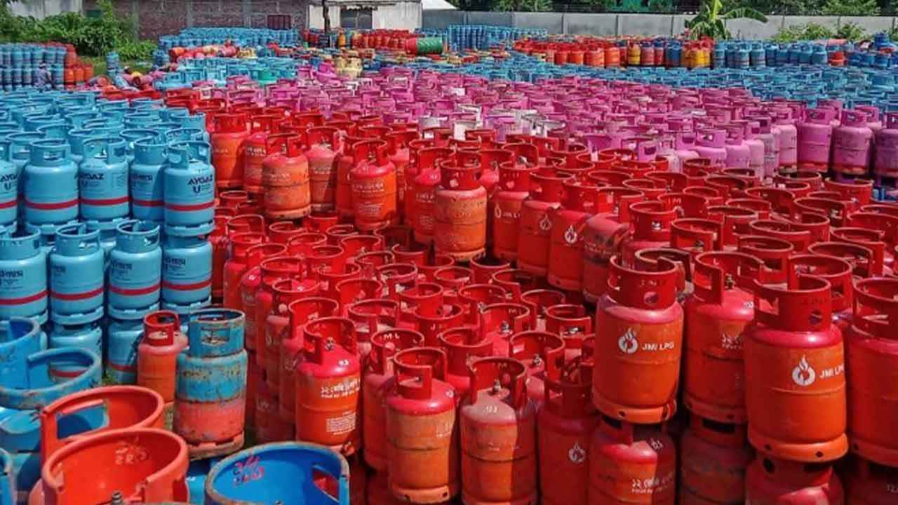 গ্যাসের দাম বাড়ানোর কোনো পরিকল্পনা নেই, বিভ্রান্ত না হওয়ার আহ্বান