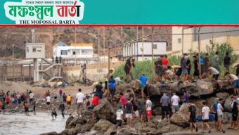 মরক্কো থেকে সাঁতরে স্পেনের সেউতায় প্রায় ৬০ হাজার অভিবাসী, নিহত বেড়ে ৩৪