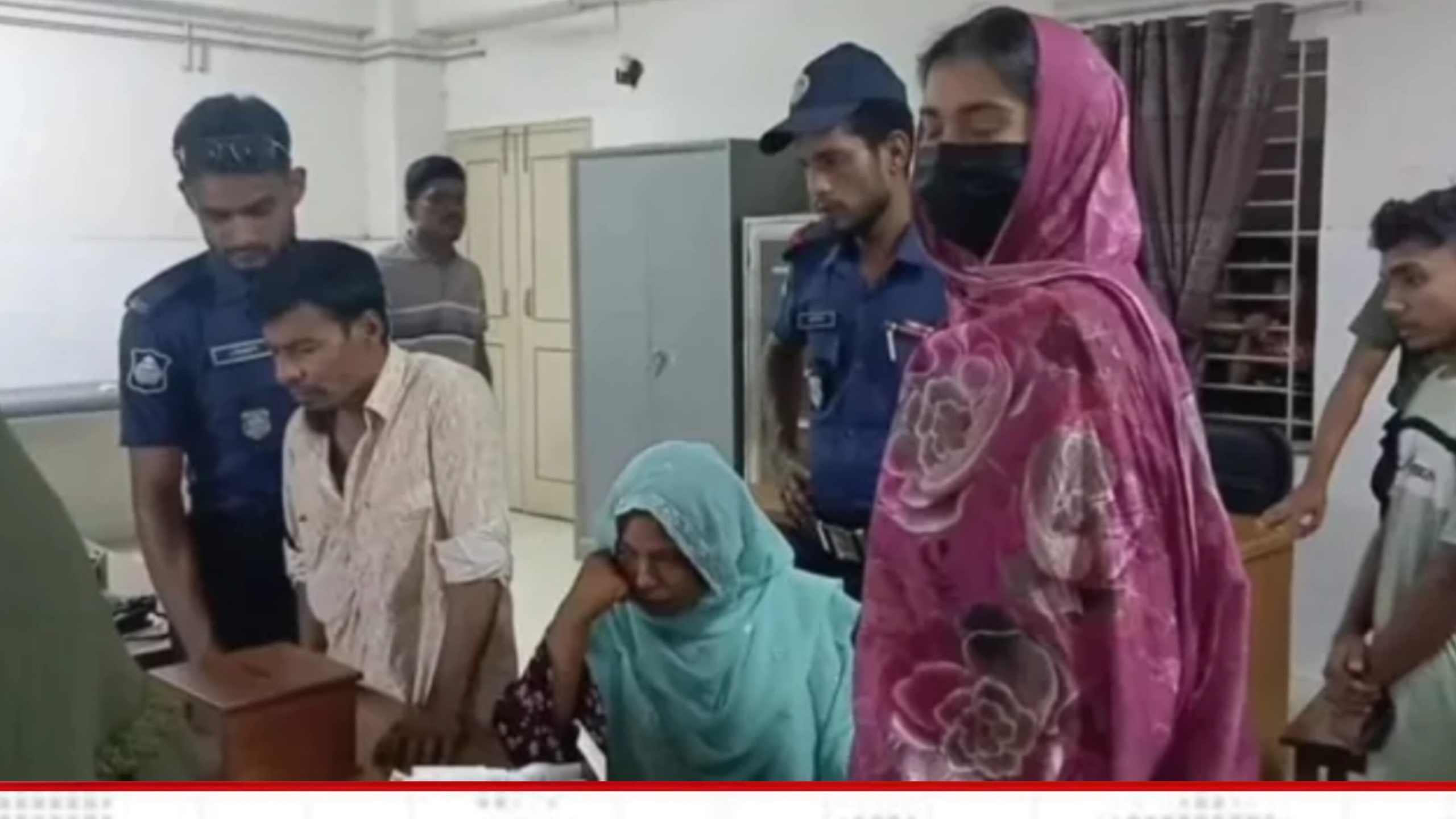 গাইবান্ধায় হাসপাতাল থেকে নবজাতক চুরির চেষ্টা, দম্পতি কারাগারে