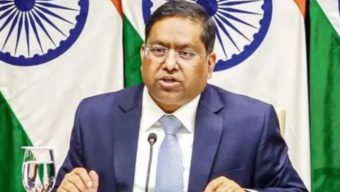 বাংলাদেশের সঙ্গে গঠনমূলক ও ইতিবাচক সম্পর্ক চায় ভারত: জয়সওয়াল