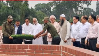 জাতীয় স্মৃতিসৌধে শ্রদ্ধা জানালেন নতুন মন্ত্রী-প্রতিমন্ত্রীরা