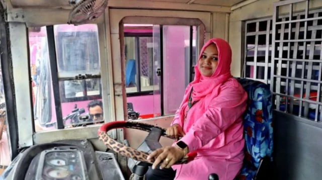 মহিলা বাস সার্ভিসে নারী চালক নিয়োগ, সরাসরি সাক্ষাৎকারে চাকরি