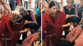 নিজের বিয়ের অনুষ্ঠান থামিয়ে ক্যাটারিং দলের কর্মীদের চিকিৎসা দিলেন ডাক্তার কনে ‎