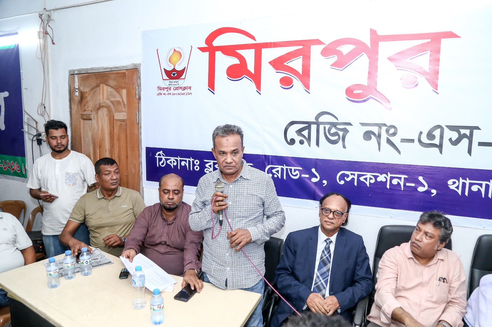 ইলিশ সম্পদ রক্ষা করতে হলে অক্টোবরের আগে জমা দিতে হবে জেলেদের নৌকা-জাল