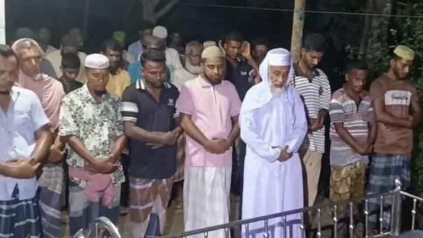 সাবেক জামায়াত নেতা গাজী নজরুলের দ্বিতীয় স্ত্রীর দাফন সম্পন্ন