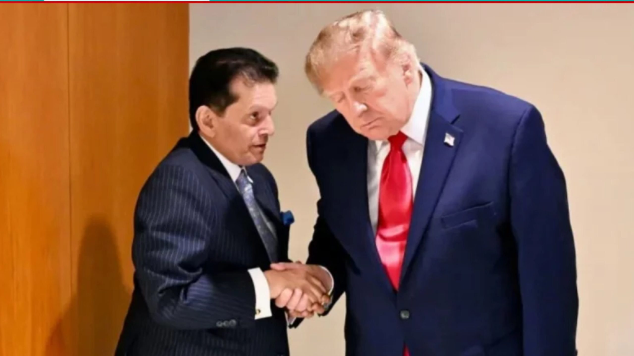 ডোনাল্ড ট্রাম্পের সঙ্গে খলিলুর রহমানের সৌজন্য সাক্ষাৎ।