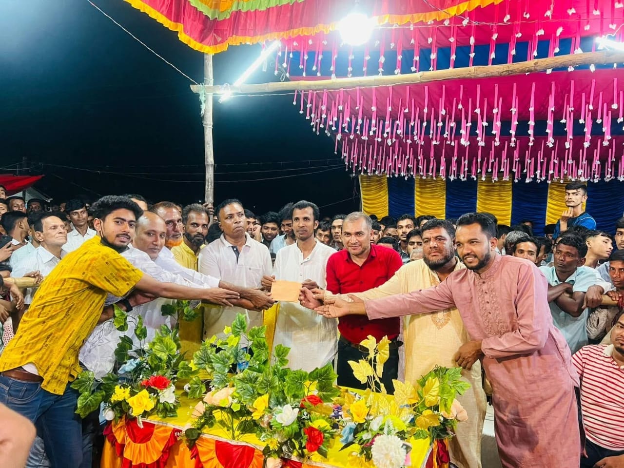 চরকিং ইউনিয়নের দুর্গাপূজামণ্ডপ পরিদর্শনে খন্দকার সোহেল , চেয়ারম্যান হলে ইউনিয়নকে ‘রোল মডেল’ করার প্রত্যয়