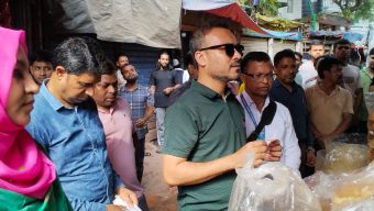 কালীগঞ্জে ভ্রাম্যমান আদালতের অভিযানে দুই লাখ টাকার ভেজাল পণ্য ধ্বংস