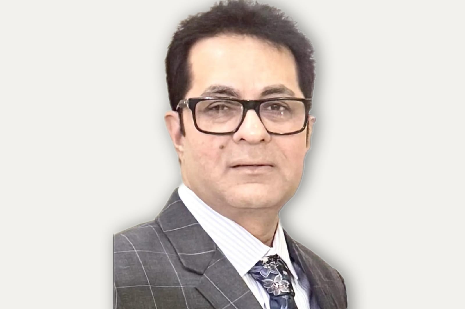 মিশিগানের হ্যামট্রামিক সিটির মেয়র নির্বাচিত বাংলাদেশি বংশোদ্ভূত মোহিত মাহমুদ