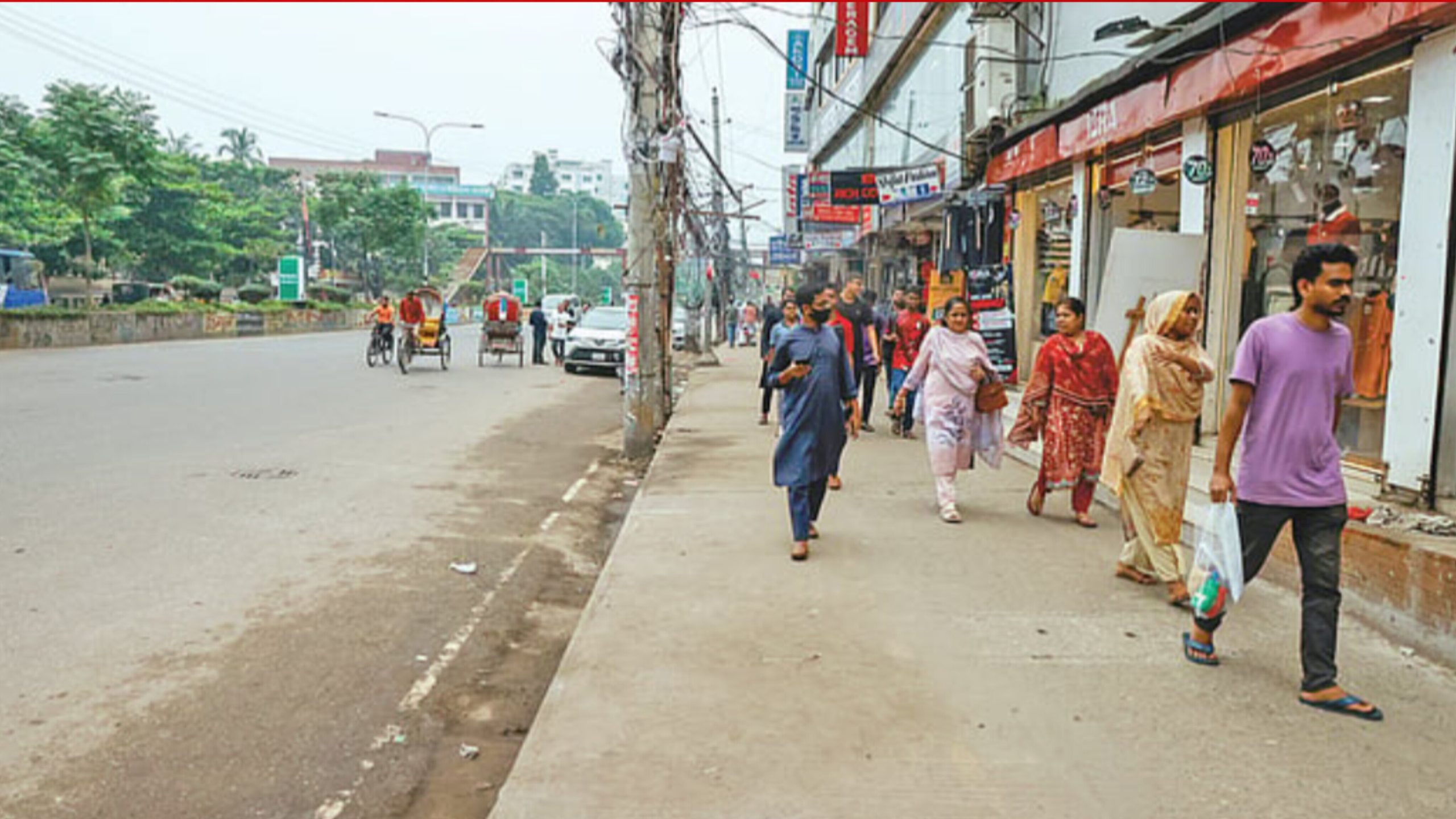 ‎নেই হোপ মার্কেট, মিরপুর ১০ নম্বরের ফুটপাত এখন ফাঁকা
