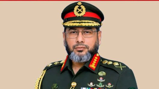 সরকারি সফরে অস্ট্রেলিয়া ও যুক্তরাষ্ট্রের উদ্দেশে ঢাকা ত্যাগ করেছেন সেনাপ্রধান