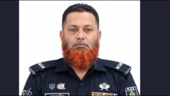 ফেনীতে সড়কে তল্লাশিকালে এসআরবি সদস্যকে পিষে দিলো ট্রাক