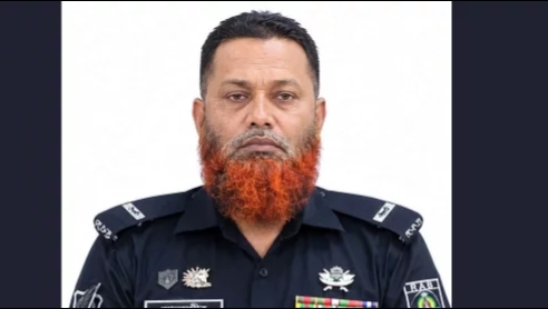 ফেনীতে সড়কে তল্লাশিকালে এসআরবি সদস্যকে পিষে দিলো ট্রাক