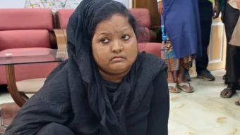 ফ্যামিলি কার্ড দেওয়ার কথা বলে নেন ৯৮ হাজার, আরও টাকা নিতে এসে ধরা