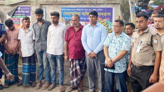 কালীগঞ্জে ভ্রাম্যমাণ আদালতের অভিযান, ৬০ হাজার ৩০০ টাকা জরিমানা