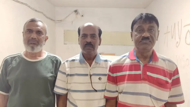 রাজধানী থেকে সাবেক দুই মেয়রসহ আ. লীগের ৩ নেতা গ্রেফতার