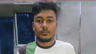 ‎প্রধানমন্ত্রীর ছবিতে ‘স্নাইপারের অভাব ছিল’ মন্তব্য করা যুবক ৭ দিনের রিমান্ডে