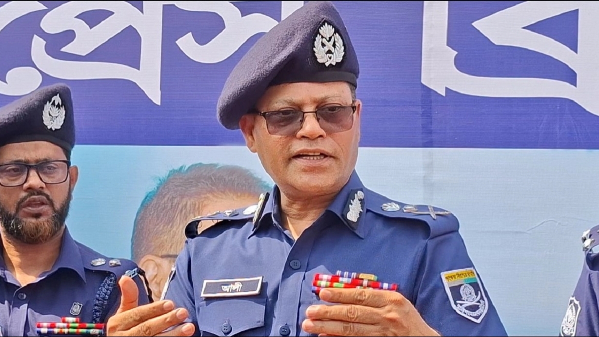 ‎মাদক সংশ্লিষ্টতার কারণে ২৭ জন পুলিশ সদস্যকে জেলে পাঠানো হয়েছে: আইজিপি