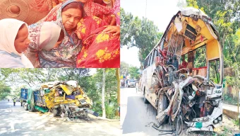 বাস চালাচ্ছিলেন সুপারভাইজার, পেছনে ঘুমাচ্ছিলেন চালক-সহকারী!